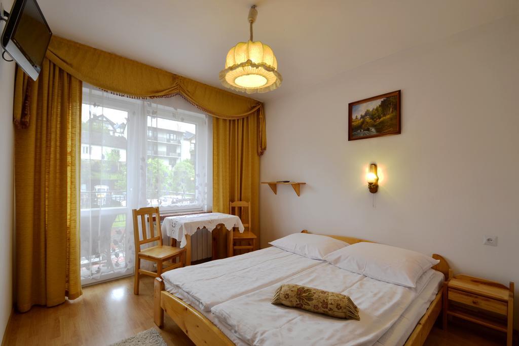 Appartement Pokoje Do Wynajecia U Lusi à Krościenko Extérieur photo