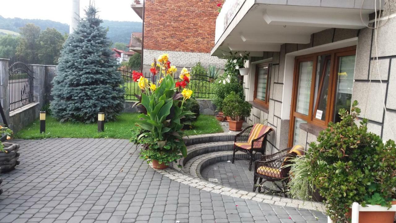 Appartement Pokoje Do Wynajecia U Lusi à Krościenko Extérieur photo